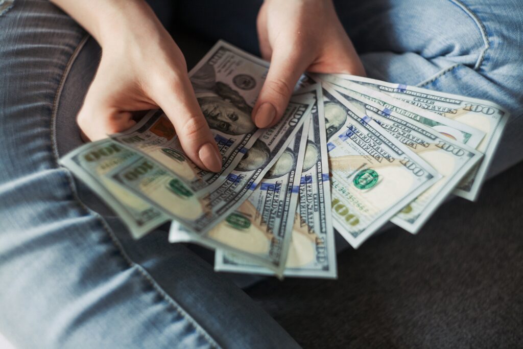 dollar bills - Prop Desk Trading