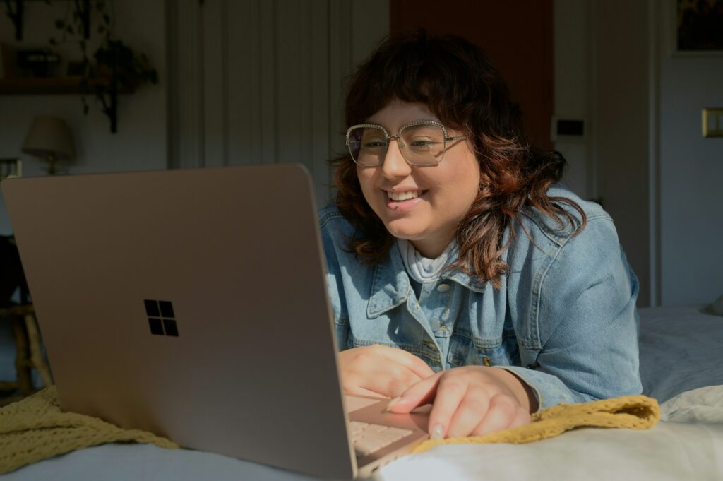 woman smiling - Highest Paying Prop Trading 